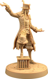 Copperlock - elf circus director miniature - Mini Megastore