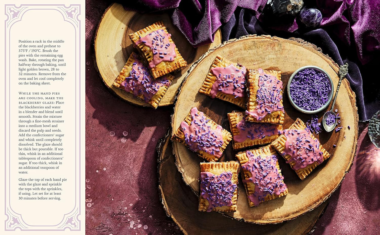 Exquisite Exandria : The Official Cookbook of Critical Role - Mini Megastore