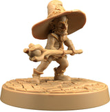 Gloip - Gnome Wizard / Mage Miniature - Mini Megastore