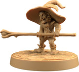 Gloip - Gnome Wizard / Mage Miniature - Mini Megastore