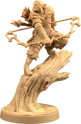 Lyklor, Master Hunter - Elf Hunter Miniature - Mini Megastore